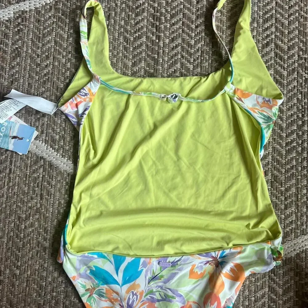 Roxy retro revo one piece sz XL